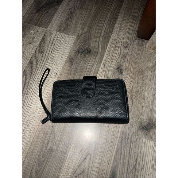 Black Safe Keeper Woman’s Wallet - Picture 1 of 13
